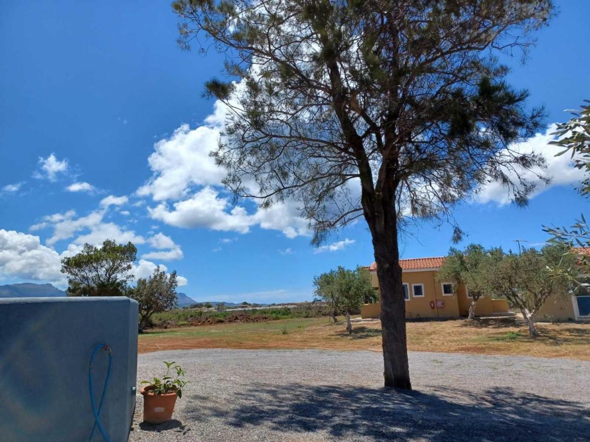 Pounta Apartments Vinglafia Bagian luar foto