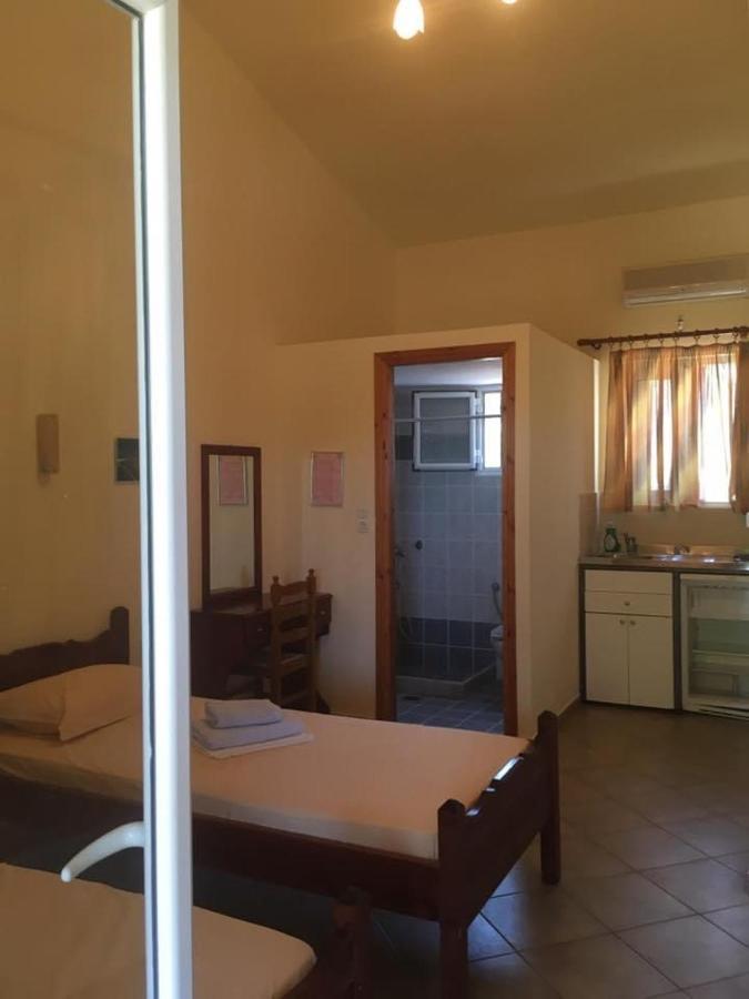 Pounta Apartments Vinglafia Bagian luar foto