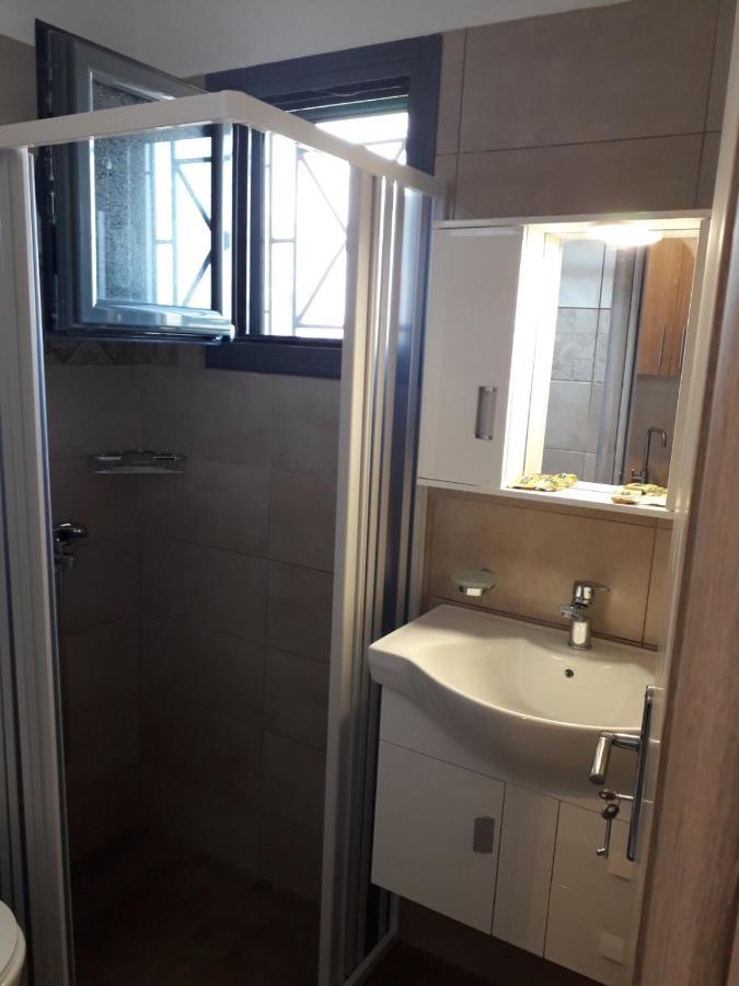Pounta Apartments Vinglafia Bagian luar foto
